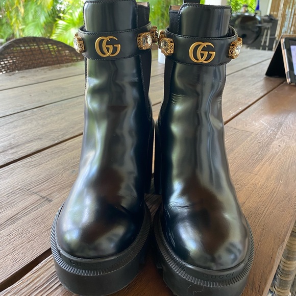 Gucci Leather Ankle Boot With Belt 39.5 - Picture 2 of 13